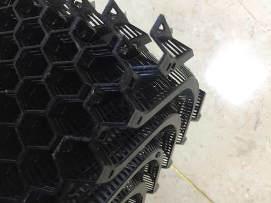 Menara pendingin PP Splash Trickle Fill Grid Infill